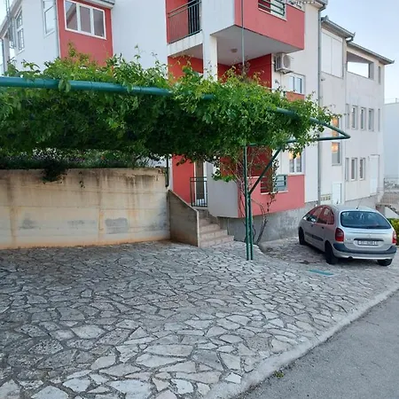 Tatjana * Okrug Gornji
