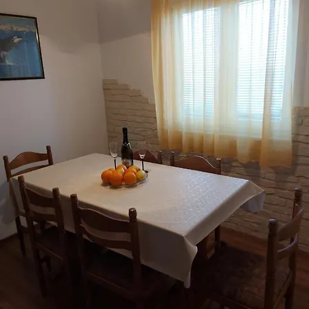 Tatjana Apartment Okrug Gornji